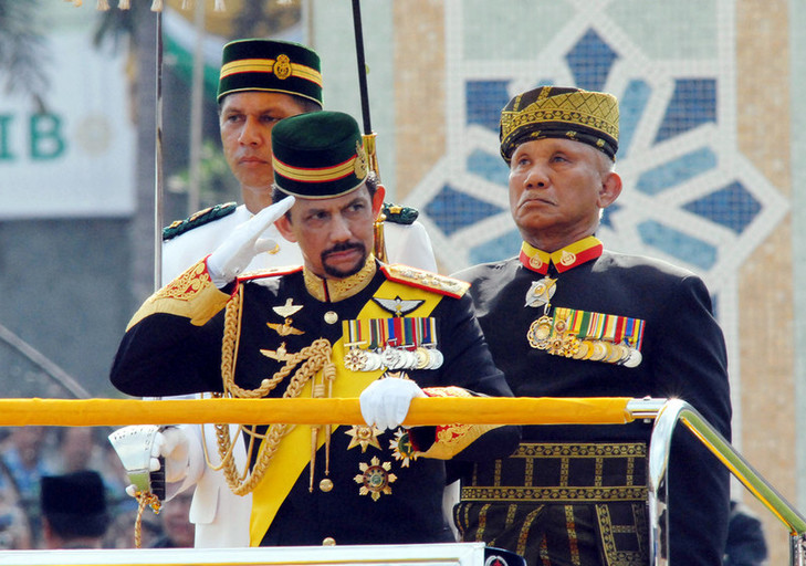 60Th Birthday Parade For The Sultan Of Brunei, Hassanal Bolkiah. 15 June 2006. (Photo by Mark Cuthbert/UK Press via Getty Images)