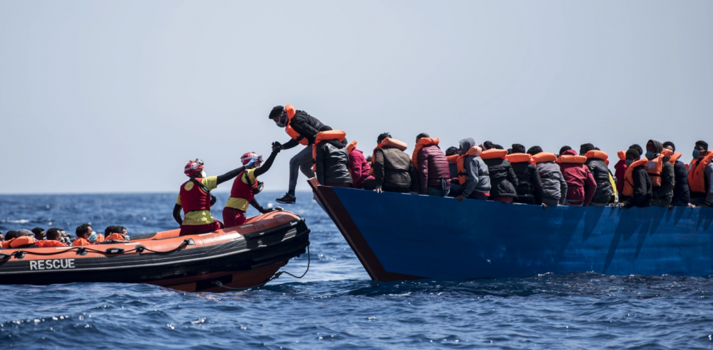 Italia: Las Medidas Para Multar Y Confiscar Embarcaciones De Rescate De ...