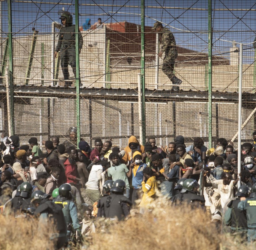 Bolivia: asalto a ONG de derechos humanos pone en peligro a defensores y defensoras